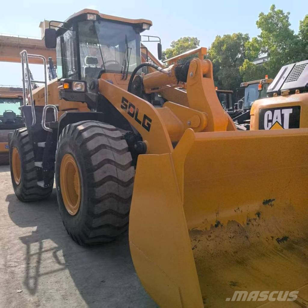 SDLG L956F Wheel loaders