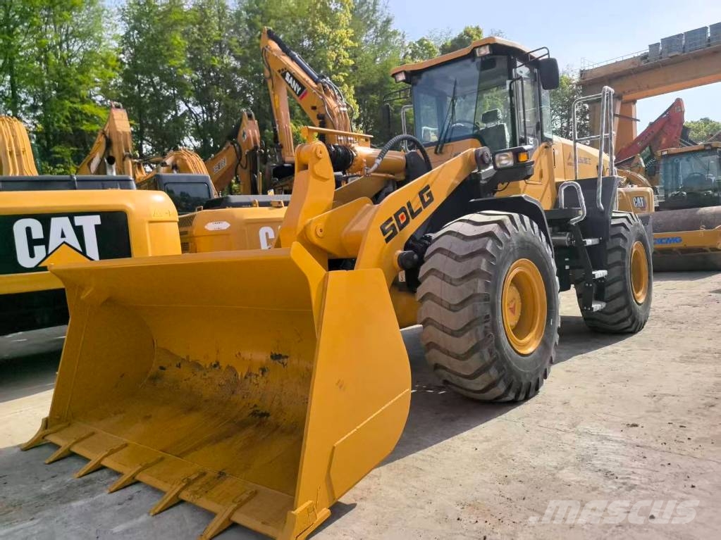SDLG L956F Wheel loaders