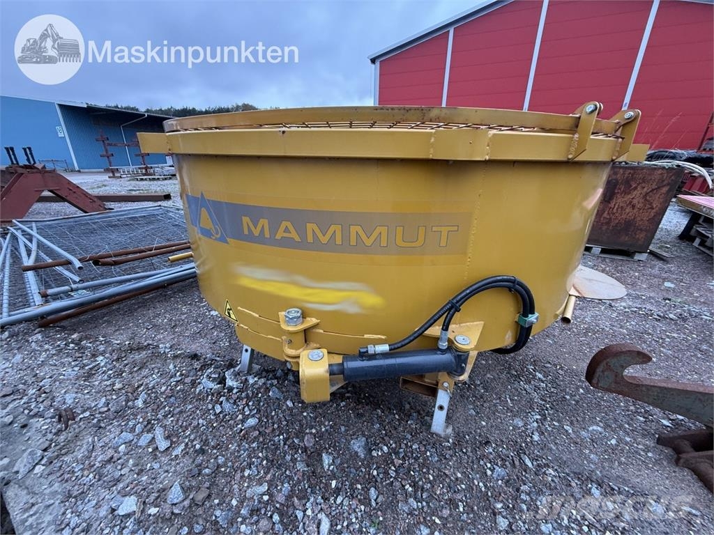 Mammut TM 200 Mešalec betona / malte