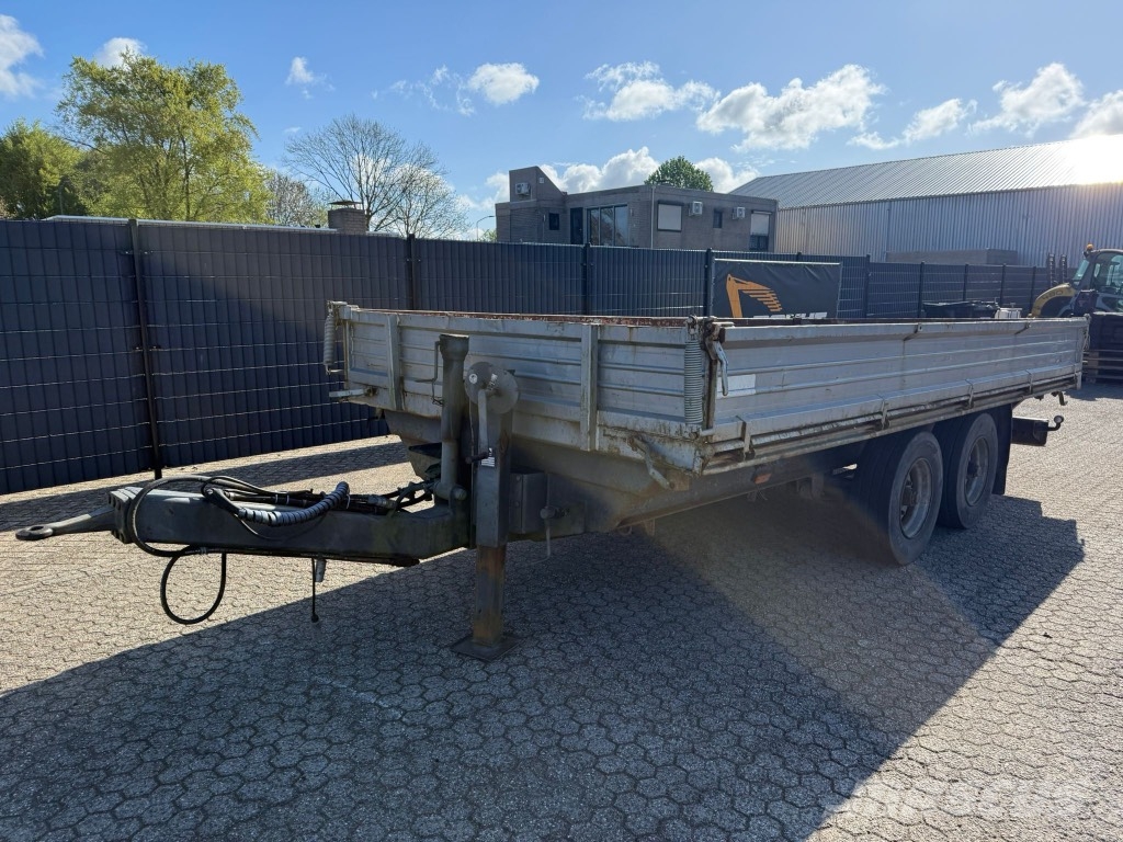 Obermaier tandem driezijdige kipper Kipper