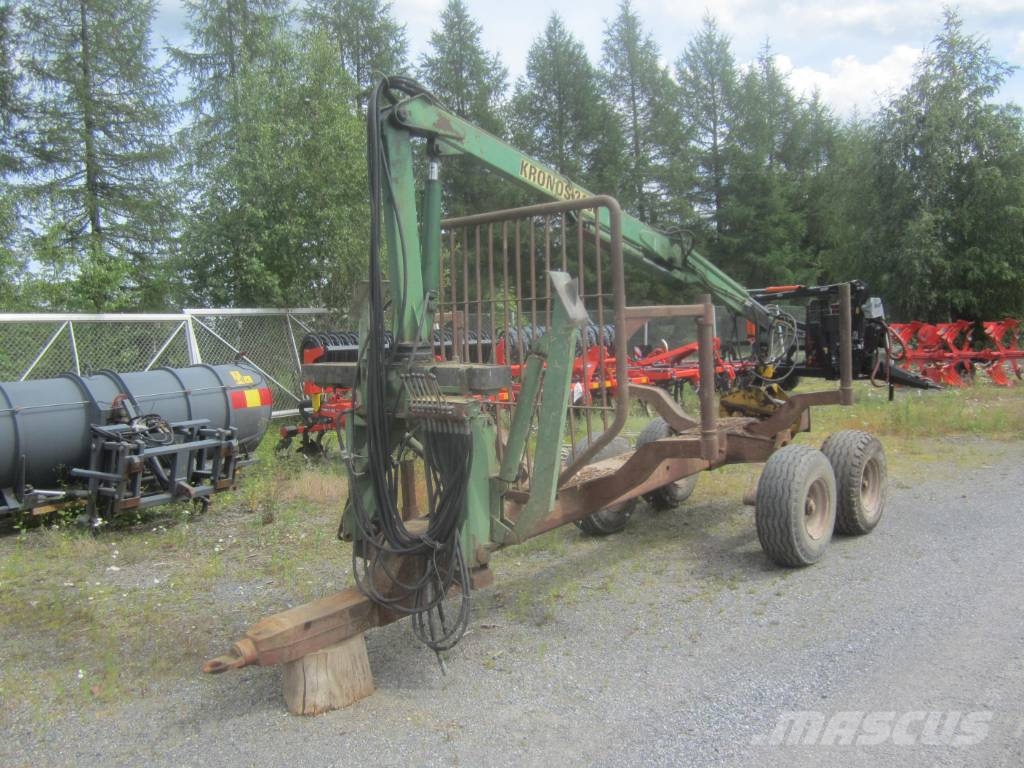 Kronos 2400 + metsävaunu Metsäperävaunut