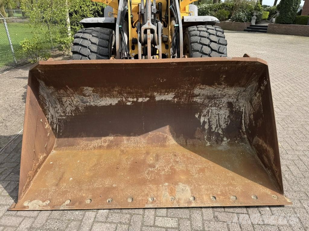 Volvo FL 290 L90E Shovel loader 輪胎式裝載機