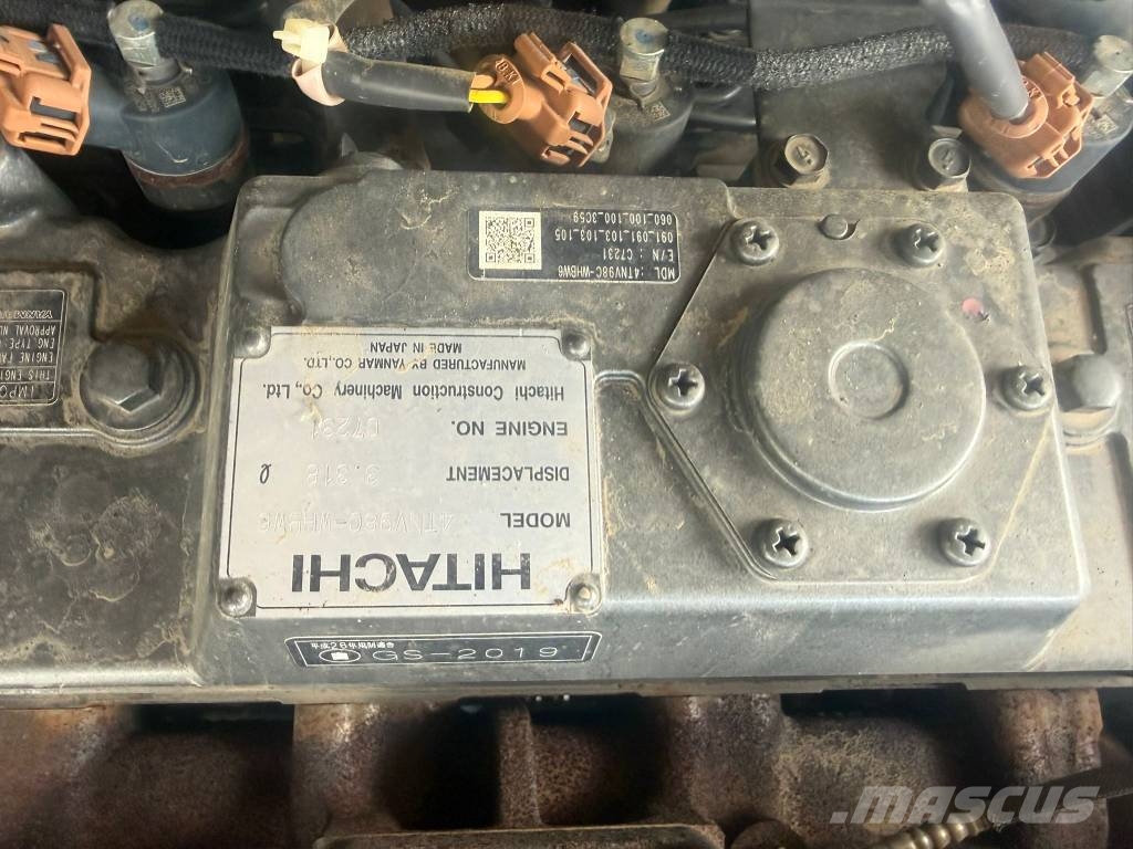 Hitachi ZX85USB-6 中型挖掘机
