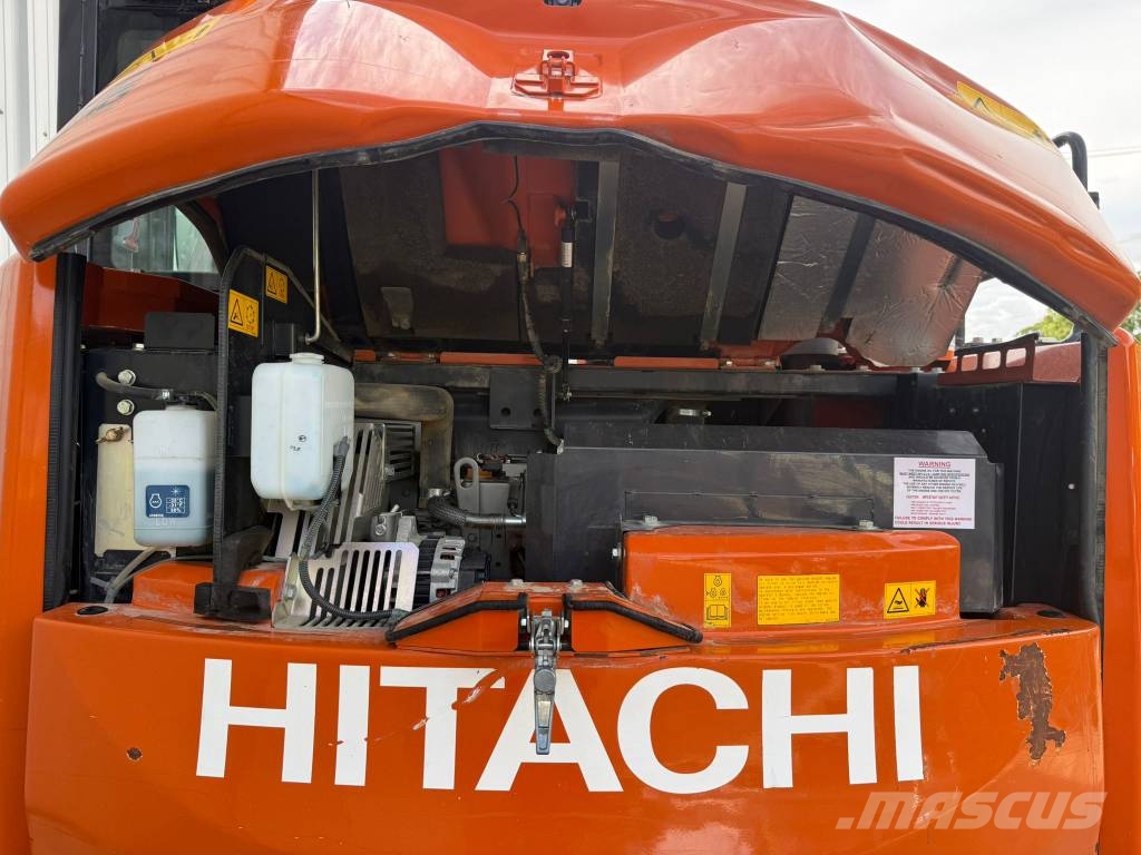 Hitachi ZX85USB-6 中型挖掘机