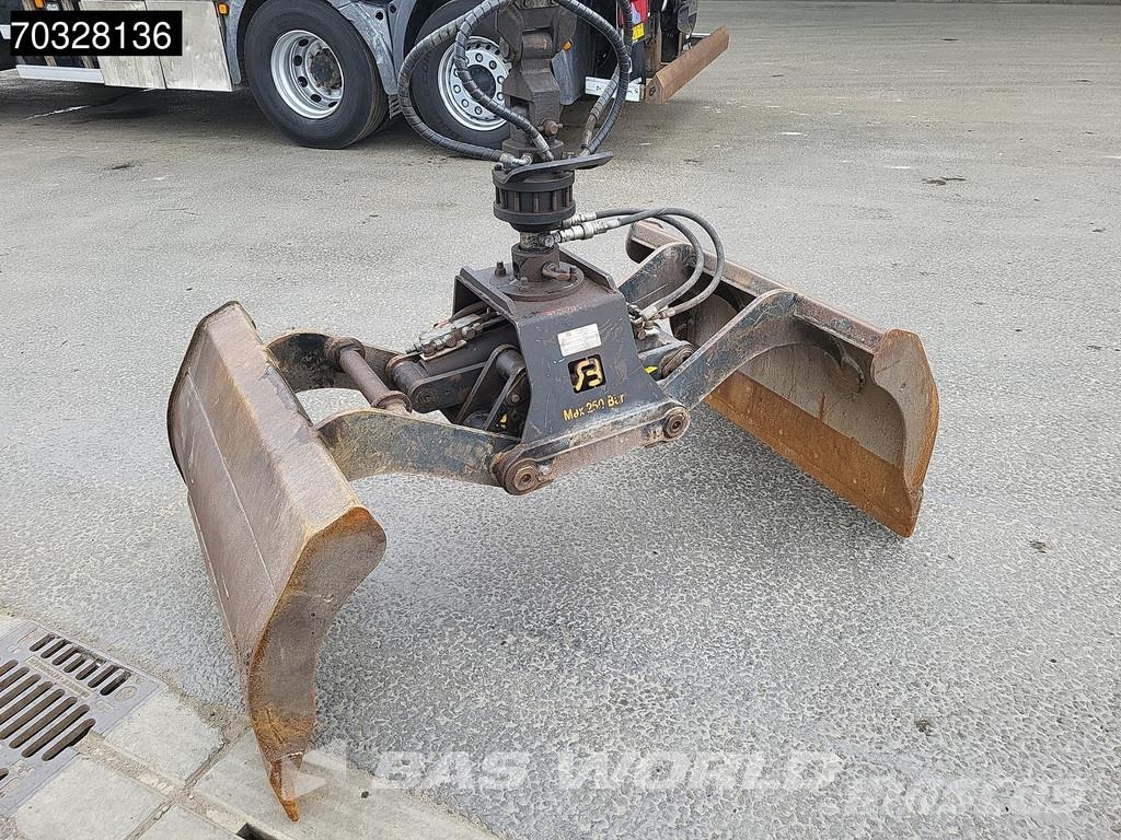 MAN TGS 28.360 TGS 6X2 NL-Truck HMF 1643 Z2 Crane 13m3 شاحنات قلابة