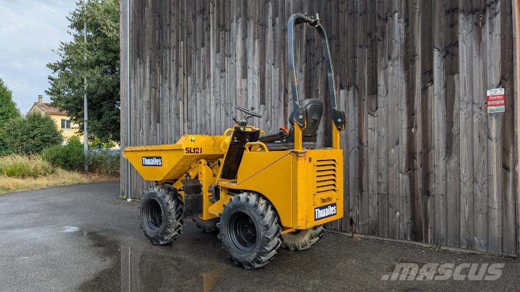 Thwaites Mach 201 Странични самосвали
