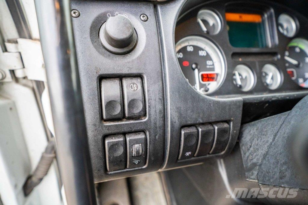 DAF CF 75.310 + THERMO KING+DHOLLANDIA Kamioni hladnjače