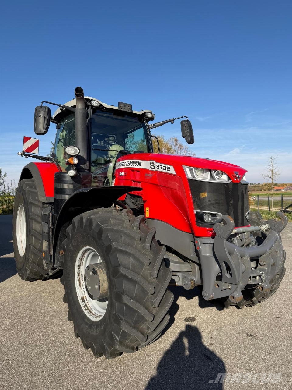Massey Ferguson 8732S Dyna-VT Exclusive GPS Gewährleist bis 3500Bh الجرارات