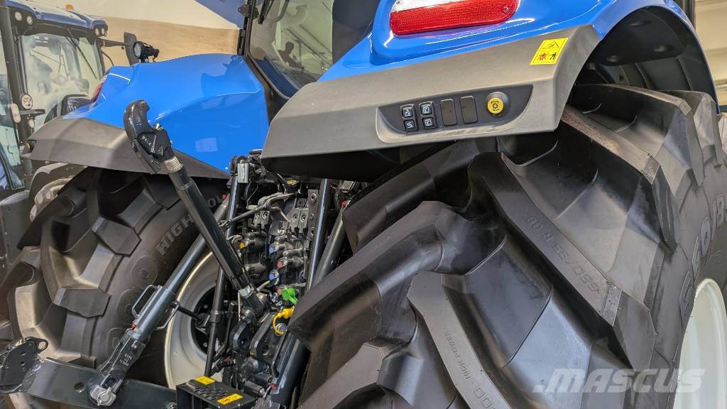 New Holland T7.300 Kampanjmaskin! Traktorid
