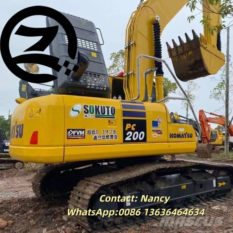 Komatsu PC 200 대형 굴삭기 29톤 이상