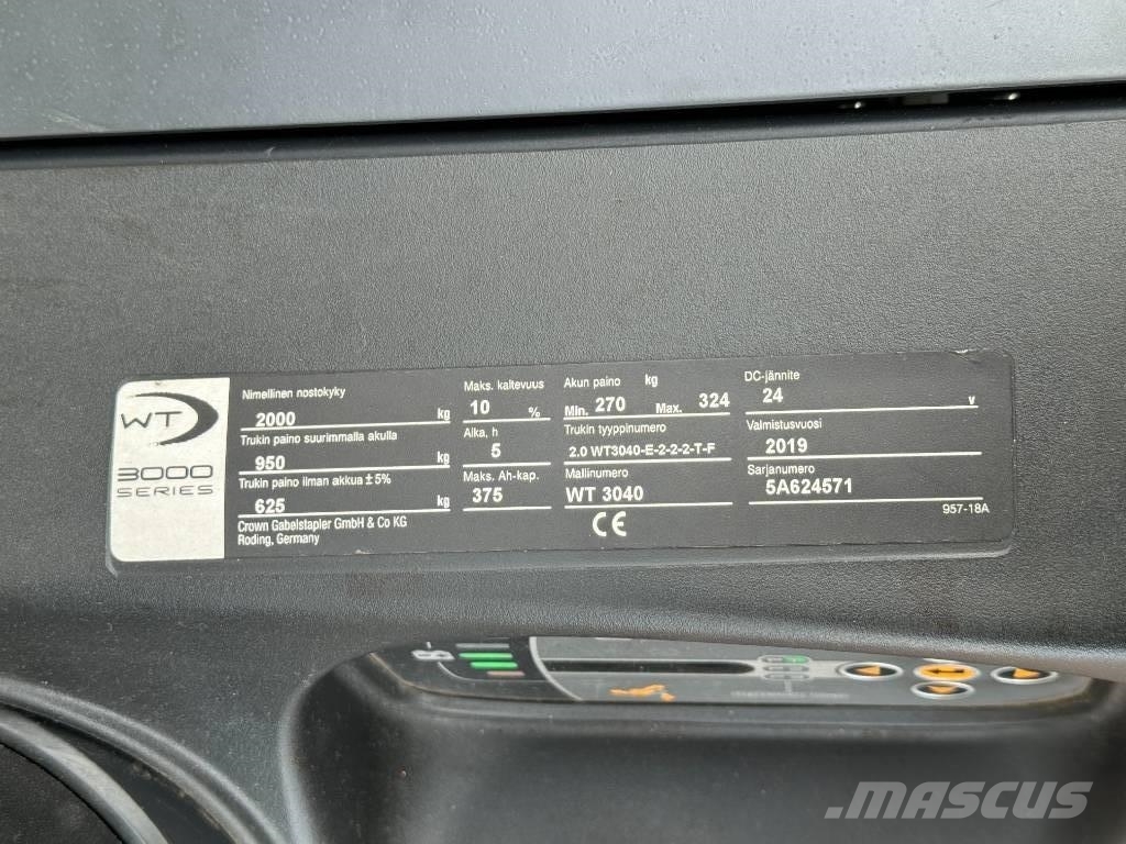 Crown WT3040 Lavansiirtovaunu Χειροκίνητο περονοφόρο ανυψωτικό με πλατφόρμα