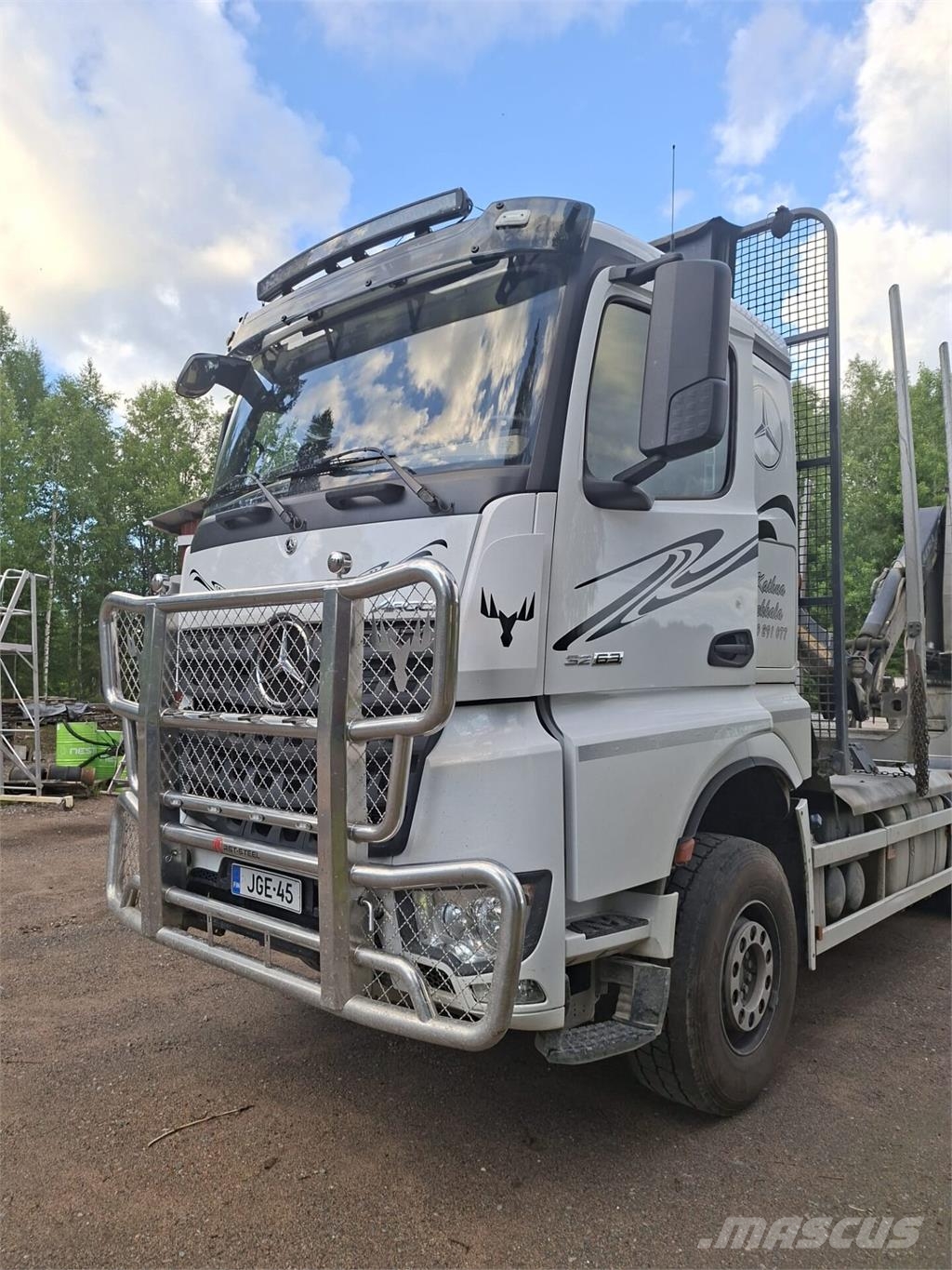 Mercedes-Benz Arocs Transporte de madera