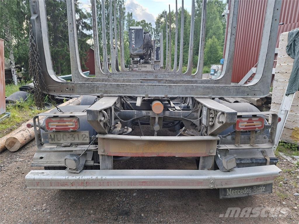 Mercedes-Benz Arocs Transporte de madera