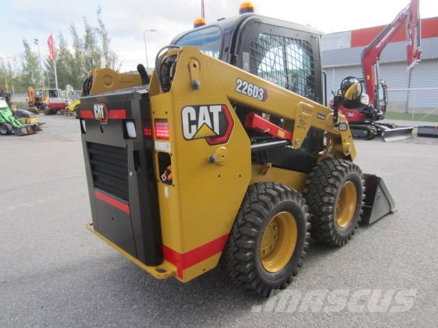 CAT 226 D3 Φορτωτάκια