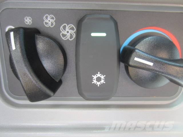 CAT 226 D3 Φορτωτάκια