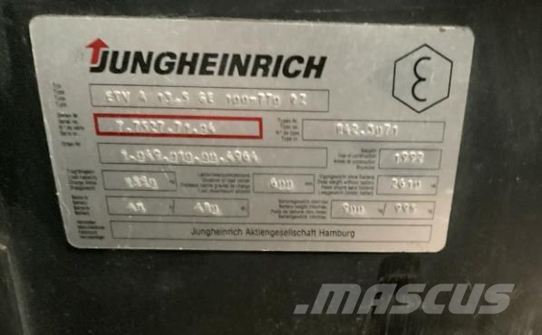 Jungheinrich Retrak ETV 13,5 Viljuškari sa pomičnim stupom