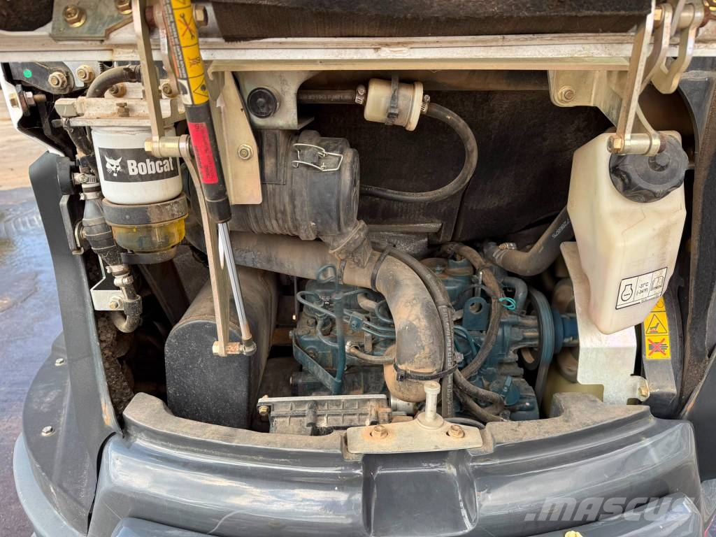 Bobcat E 27Z // BJ.: 2018 /884H/SW/3 Löffel Minikaivukoneet < 7t
