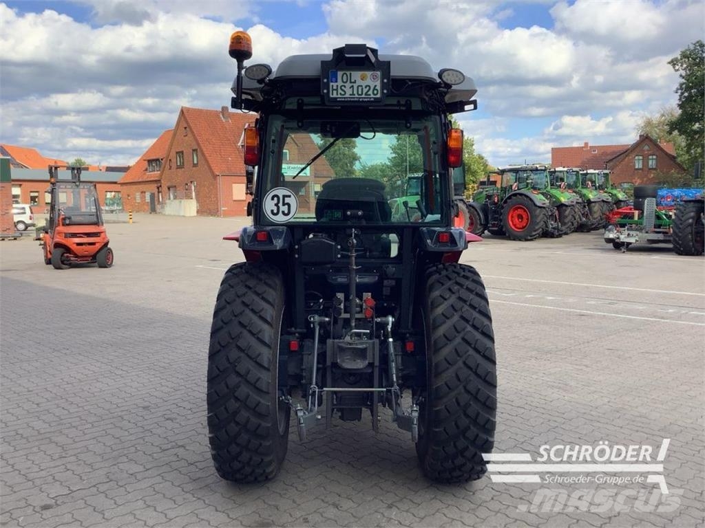 Massey Ferguson 1765 M HC Tracteur