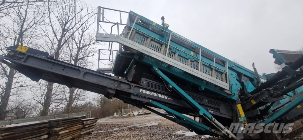 Powersceen Chieftain 1700 3D Mobile screeners