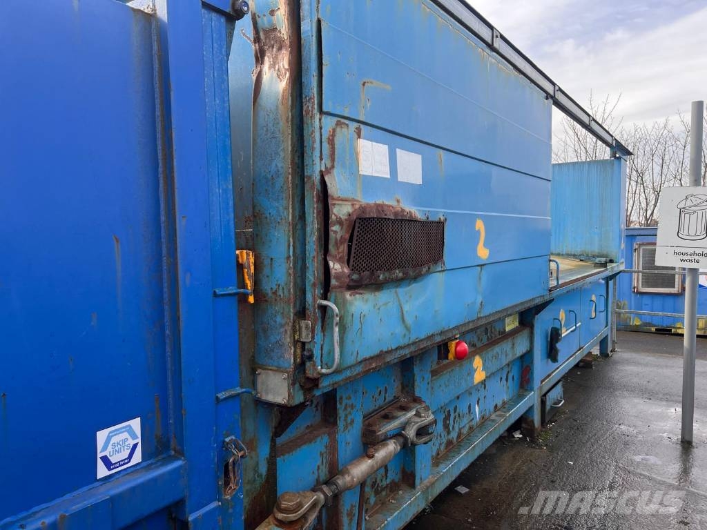 Compoman Skip Compactor Prügipressid