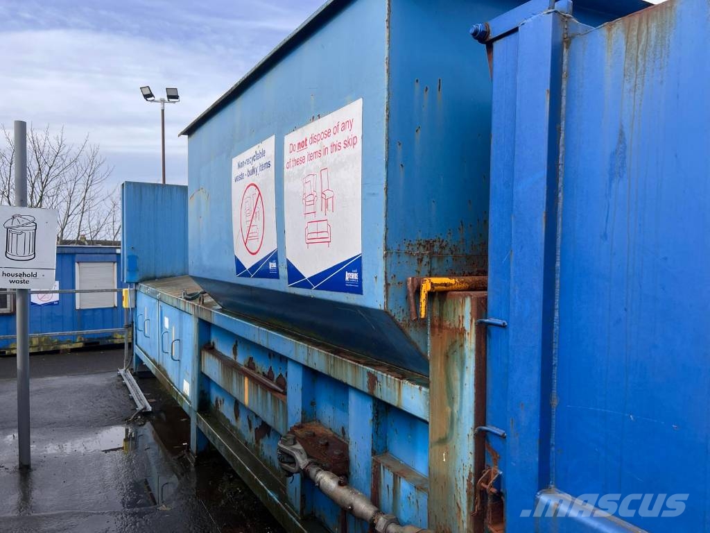 Compoman Skip Compactor Prügipressid