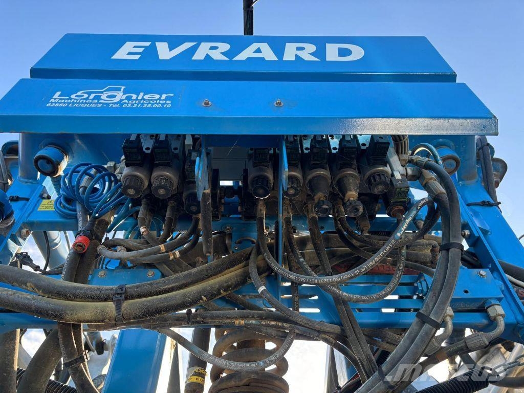 Evrard Meteor 4200 / 36m 牵引式喷雾机