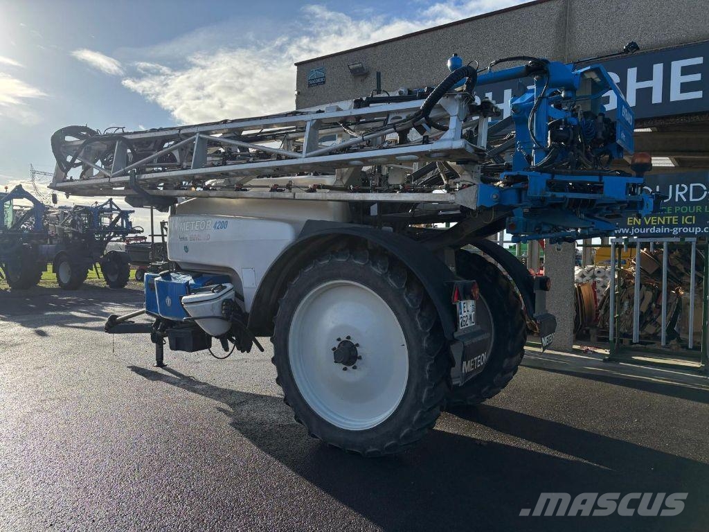 Evrard Meteor 4200 / 36m / 14 000ha Slepesprøyter