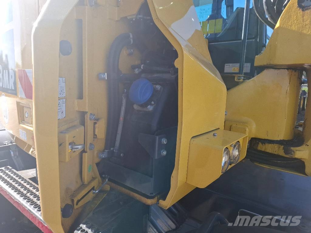 Komatsu PW 118 MR-11 Εκσκαφείς με τροχούς - λάστιχα
