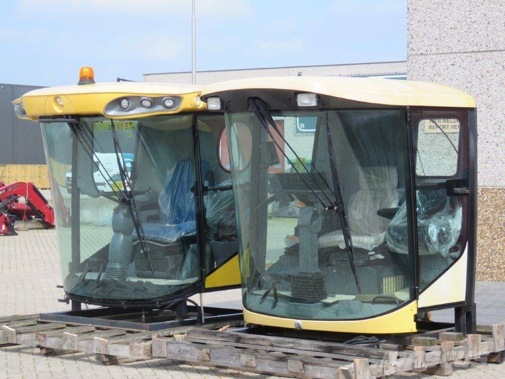 CNH Cabine - New Holland TX Kabina i wnętrze