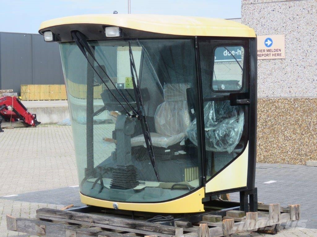 CNH Cabine - New Holland TX Kabina i wnętrze