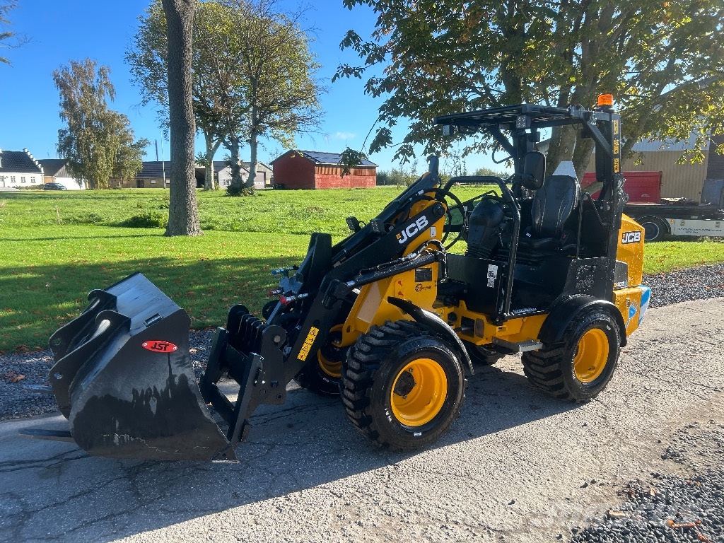 JCB 403 E Multi-purpose loaders