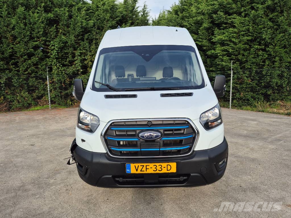 Ford Transit 350 L4H3 Trend 68 kWh شاحنة مقفلة
