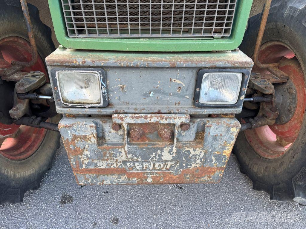 Fendt FAVORIT 612 LSA Traktori