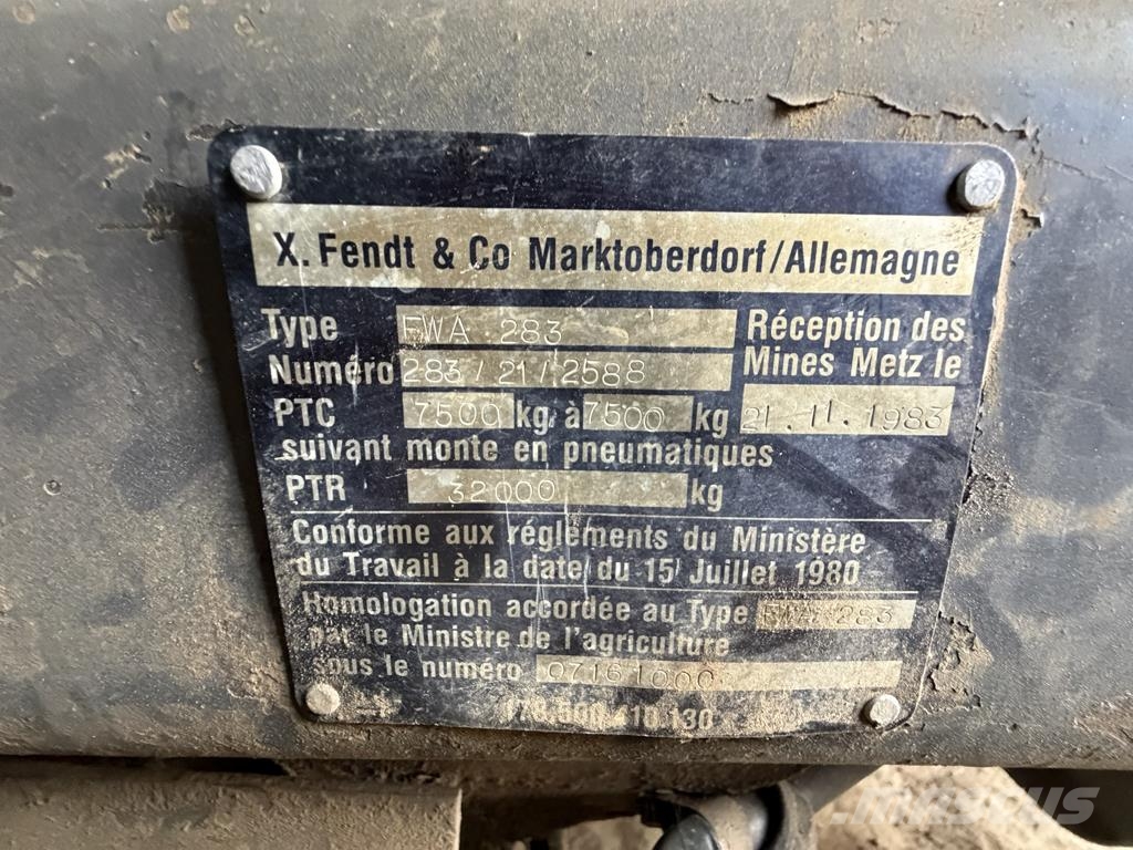 Fendt FAVORIT 612 LSA Трактори