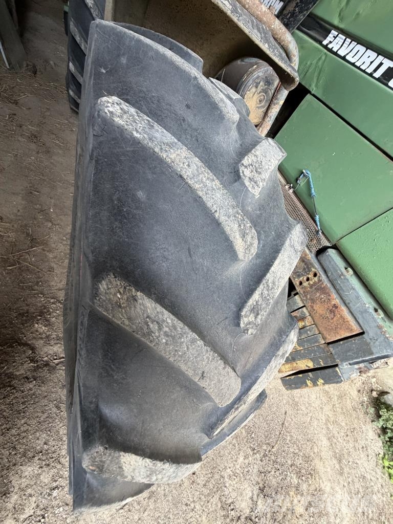 Fendt FAVORIT 612 LSA Traktorid