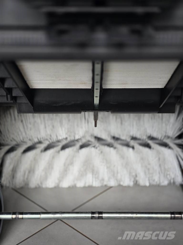 Kärcher KM 75/40 W BP Pack Vnitřní zametací stroje