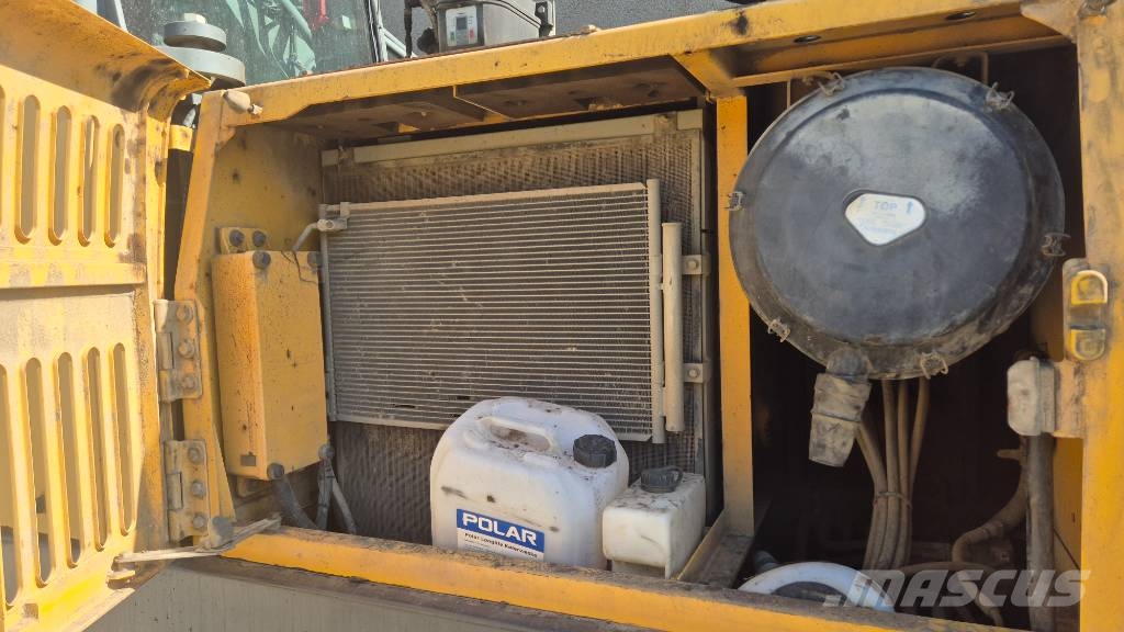 Volvo EC 480 D L Beltegraver