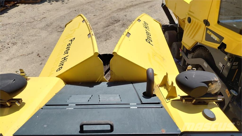 Bomag IT BF 300 P-2 S340-2 TV Stage IIIb/Tier 4f Asfalta klājēji