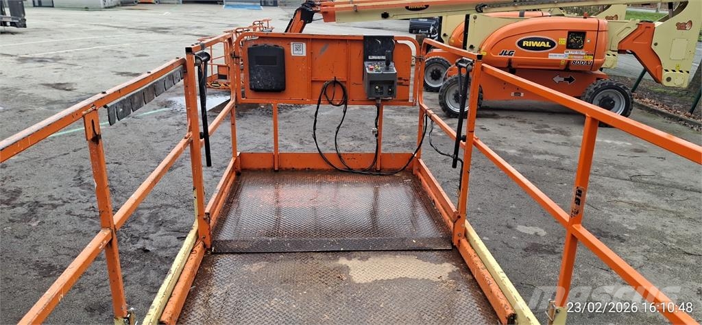 JLG 260MRT B 剪叉式升降机