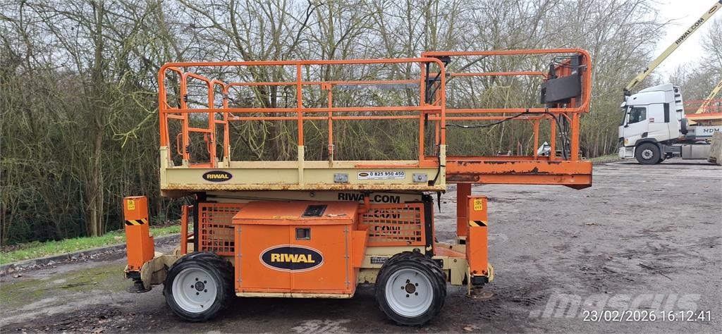 JLG 260MRT B 剪叉式升降机