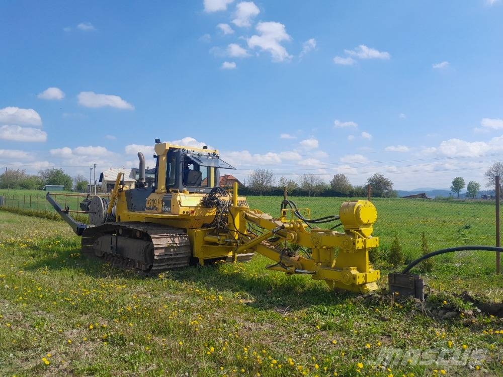 Komatsu d65 kabelpflug d65 -lancier kv15 الحفارات الأفقية