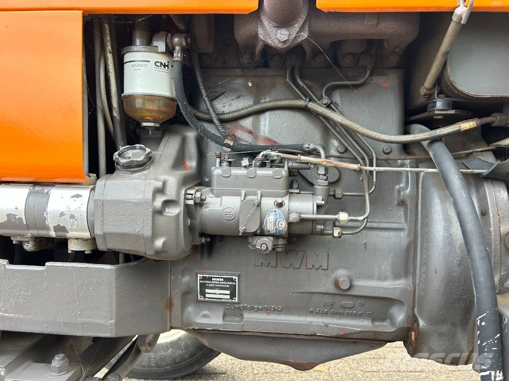 Renault 551 Traktoren