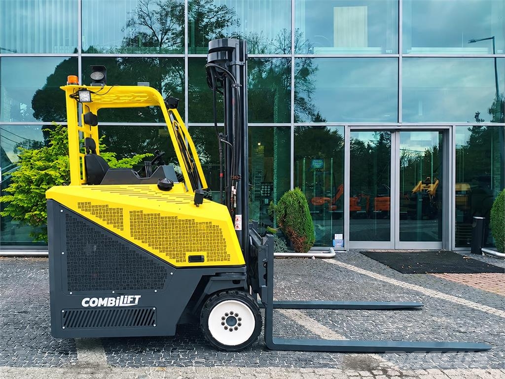 Combilift CB4000 Four-way truck