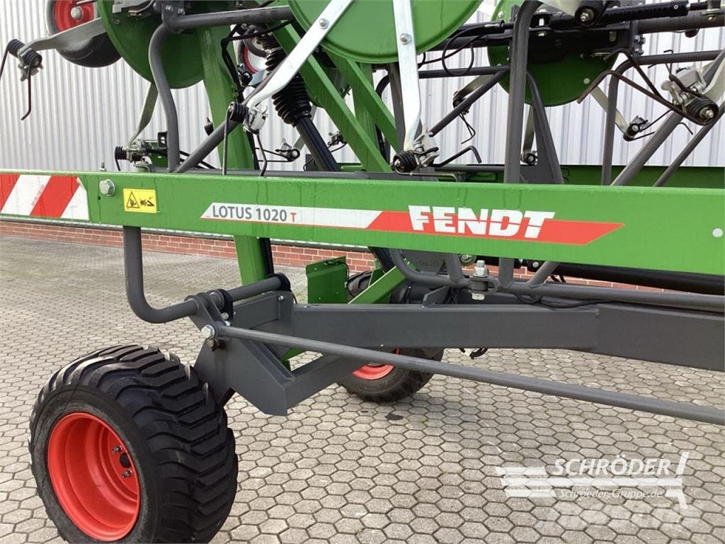 Fendt LOTUS 1020 T Kreiselheuer/-wender