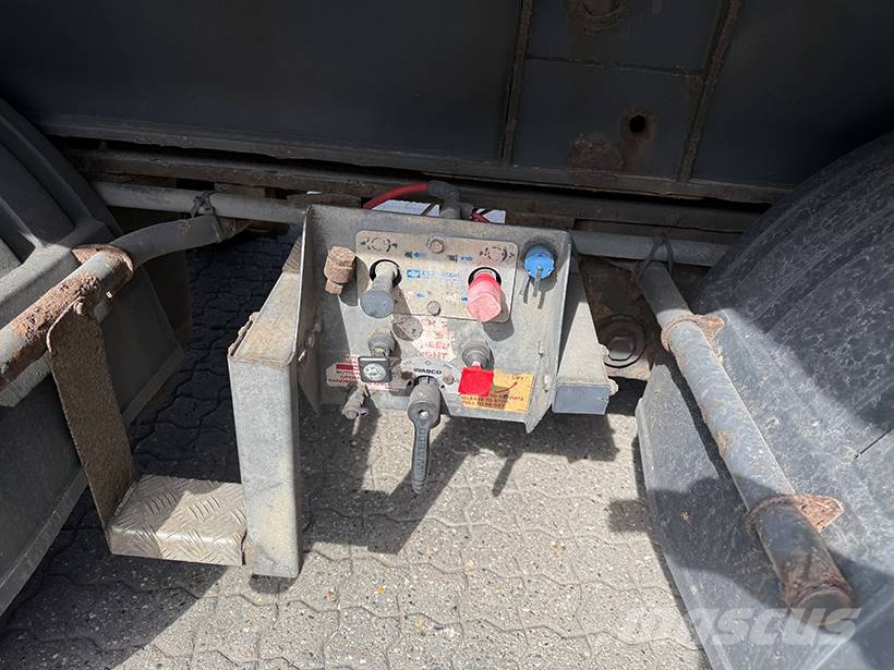 Kel-Berg 2 axle Link Box trailer / Link-Kofferauflieger Gesloten opleggers