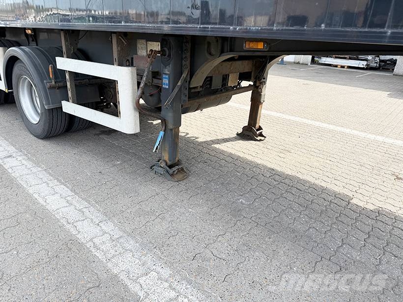 Kel-Berg 2 axle Link Box trailer / Link-Kofferauflieger Gesloten opleggers