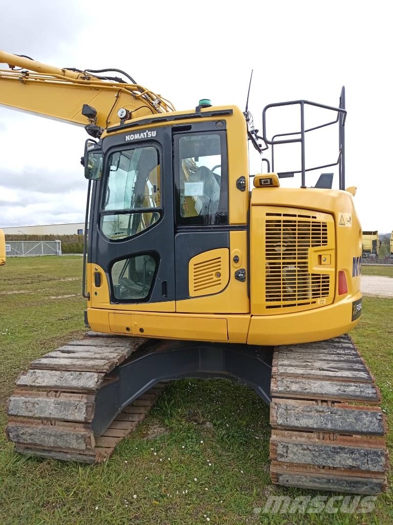 Komatsu PC 138 US-11 حفارات زحافة