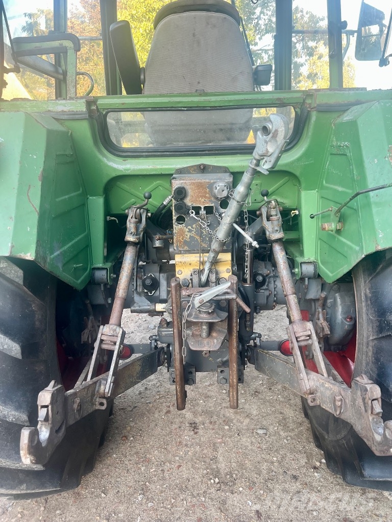 Fendt Farmer 305 LS Traktoren