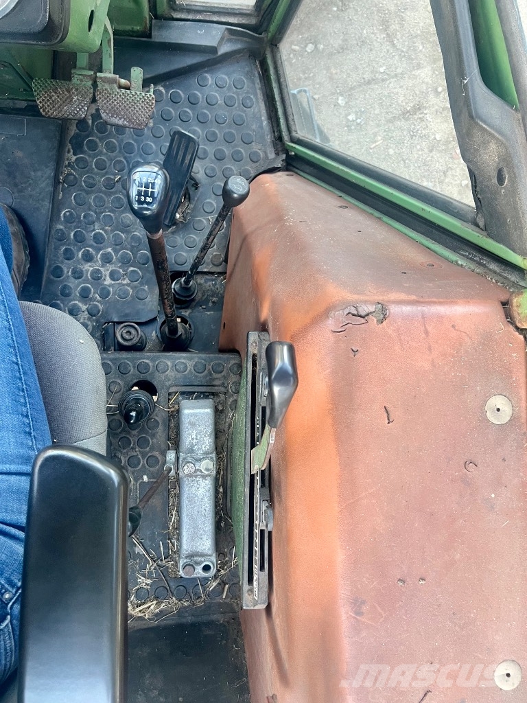 Fendt Farmer 305 LS Traktoren