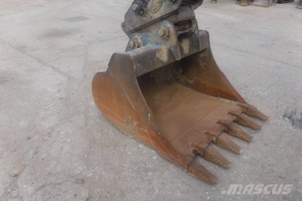 Doosan DX140 LC-7 Roomikekskavaatorid